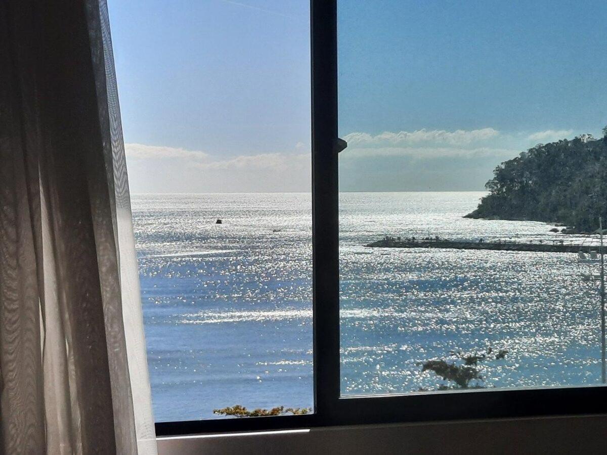 3 Suites Linda Vista Da Orla De Bc A 50M Da Praia - Somente Familiares Balneario Camboriu Ngoại thất bức ảnh